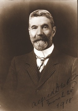 Alfred_Deakin